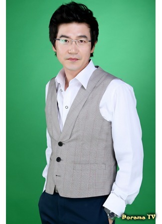 Актер Ким Дон Гюн 12.04.12