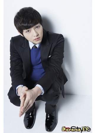 Актер Сон Джун Ки 11.03.13
