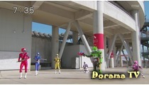 Shuriken Sentai Ninninger Vs. Kamen Rider Drive Spring Vacation One-Hour Combining Special