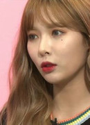 Hyuna V LIVE