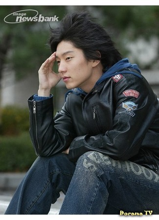 Актер Ли Джун Ки 11.03.18