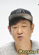 Син Ён Хви (Shin Yong Hwi: 신용휘)