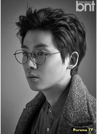 Актер Чо Хён Чхоль 03.03.21