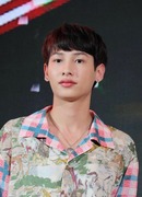 Ган Аттапхан Пунсават (Gun Atthaphan Poonsawat: กัน อรรถพันธ์ พูลสวัสดิ์)