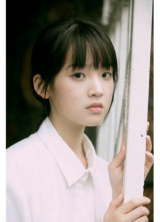 Актер Чжан Мяо И 04.09.22