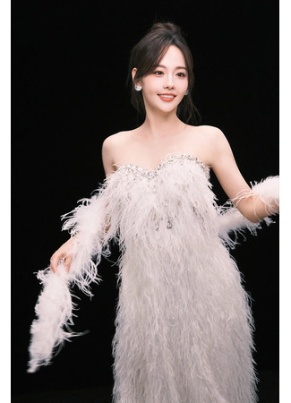 Актер Чжан Цзя Ни 30.12.23