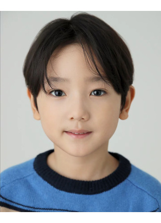 Актер Ли Джун 19.02.24