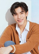 Фот Наттават Тжиротикун (Fourth Nattawat Jirochtikul: โฟร์ท ณัฐวรรธน์ จิโรชน์ธิกุล)