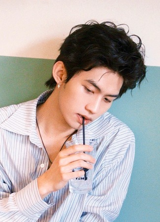 Актер Юнь Ци 10.07.25