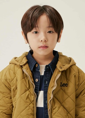 Актер Ё Си Он 17.08.25