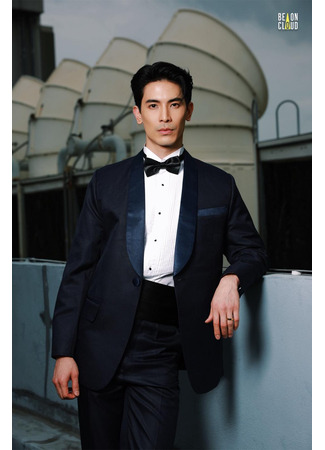 Актер Сон Юк Сонпайсан 19.08.25