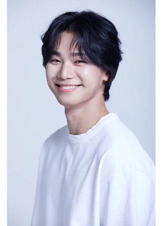 Актер Чан Вон Хёк 23.08.25