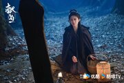 Подношение соленой рыбы мастеру