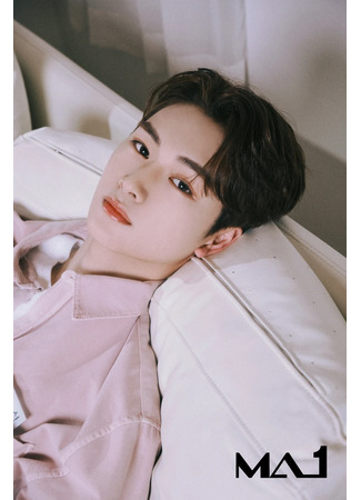 Актер Чжоу Ань Синь 28.09.25