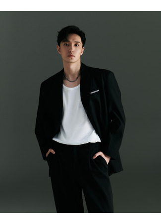 Актер Ли Го 29.09.25