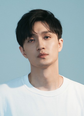 Актер Ли Го 29.09.25