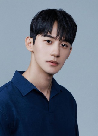 Актер Соль Чон Хван 03.10.25