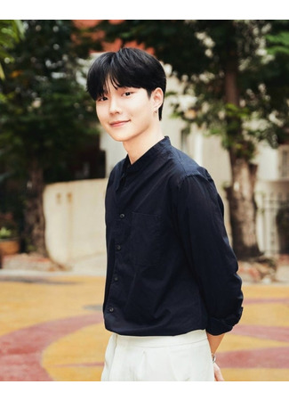 Актер Нампин Напатсакон Пинмыан 11.10.25