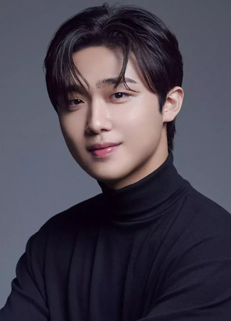 Актер Ли Сок Джун 11.10.25