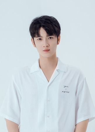 Актер Цинь Тянь Юй 16.10.25