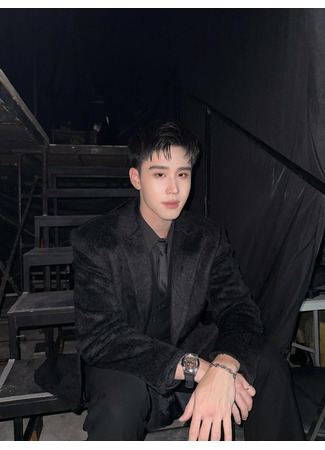 Актер Рю Пхутипхат Пхуттхонамочай 18.10.25