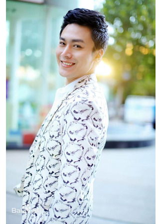 Актер Ян Цзы Цзян 20.10.25