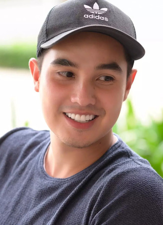 Актер Саетти Баджо 21.10.25