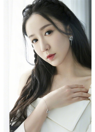 Актер Лоу И Сяо 29.10.25