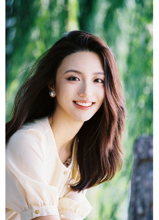 Актер Чжан И Цзюнь 10.11.25