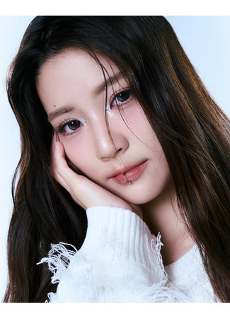 Актер Джинни Натнича Пратипнатасири 27.11.25