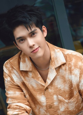 Актер Чжан Цзэ Юань 08.12.25