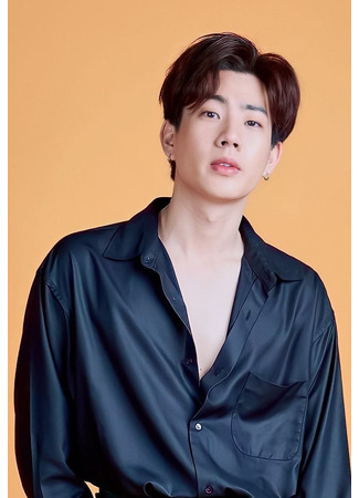 Актер Офф Джумпон Адункиттипон 10.12.25