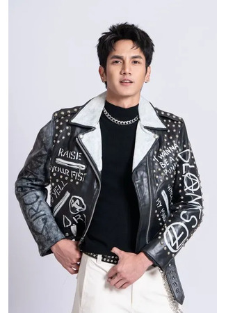 Актер Би Аписит Сэнмин 16.12.25