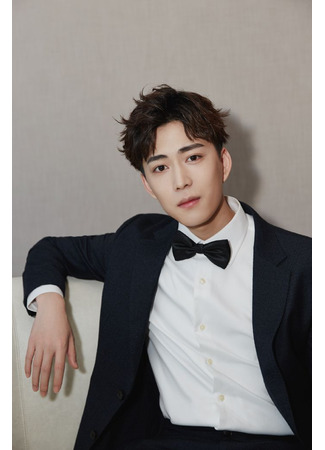 Актер Лю Чжэ Эр 23.12.25